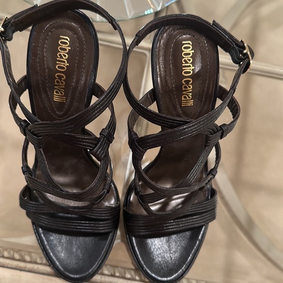 ROBERTO CAVALLI BLACK LEATHER SEXY SANDALS - Picture 4 of 7